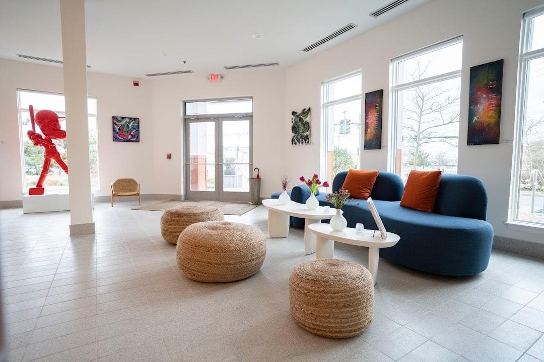 Bungalow Hotel photo 6
