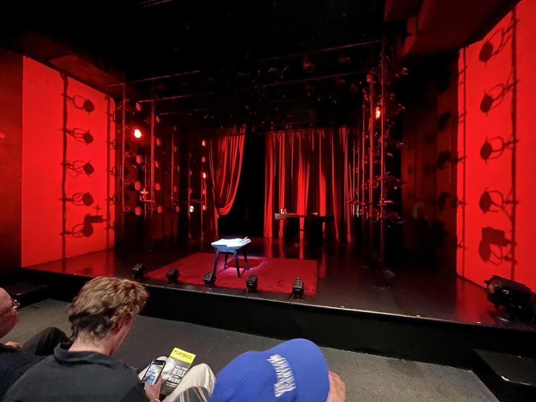 DR2 Theatre photo 4