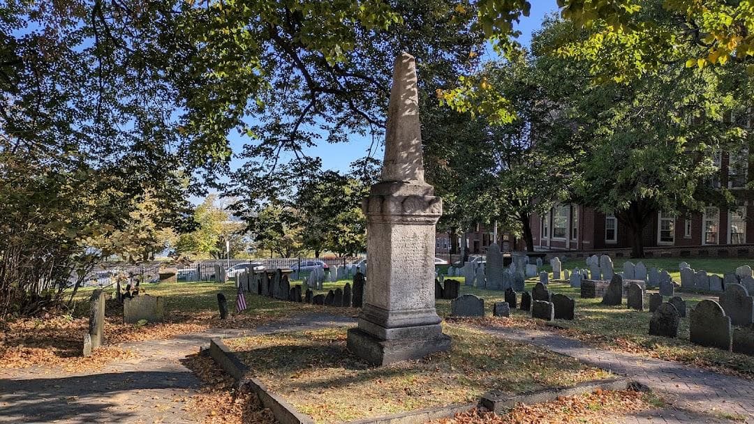 Copps Hill Burying Ground photo 3