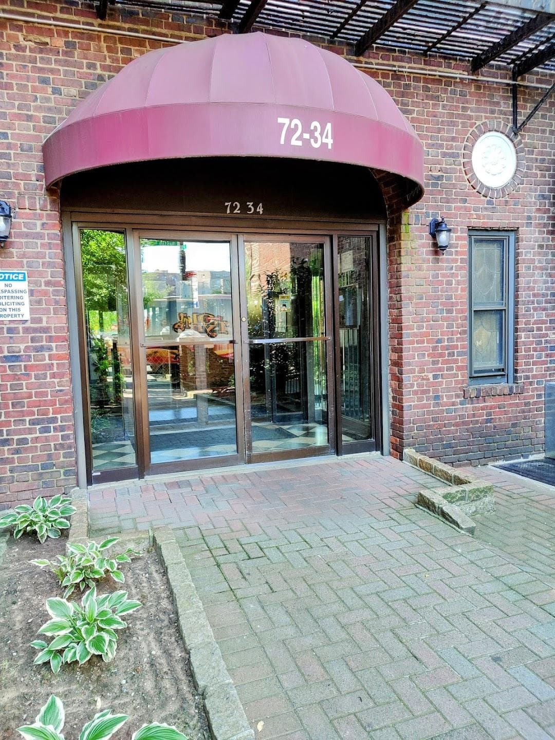 72-34 Austin Condominium photo 5