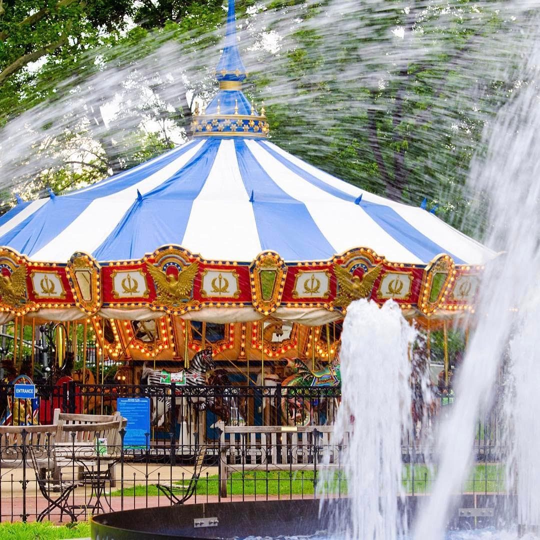 Franklin Square photo 3