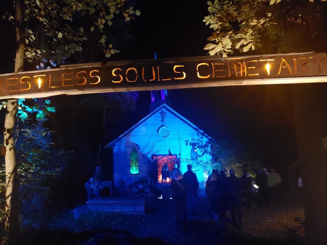 The Bates Motel and Haunted Hayride photo 1