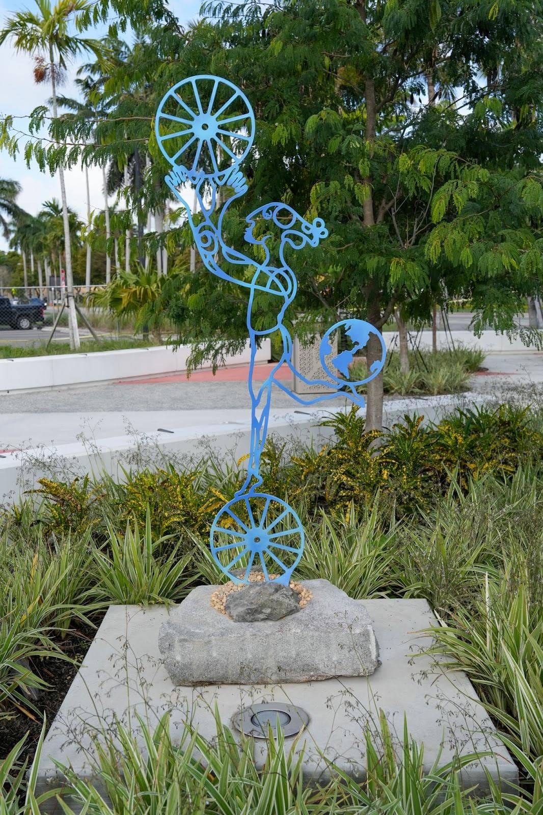 Village Art Plaza photo 2