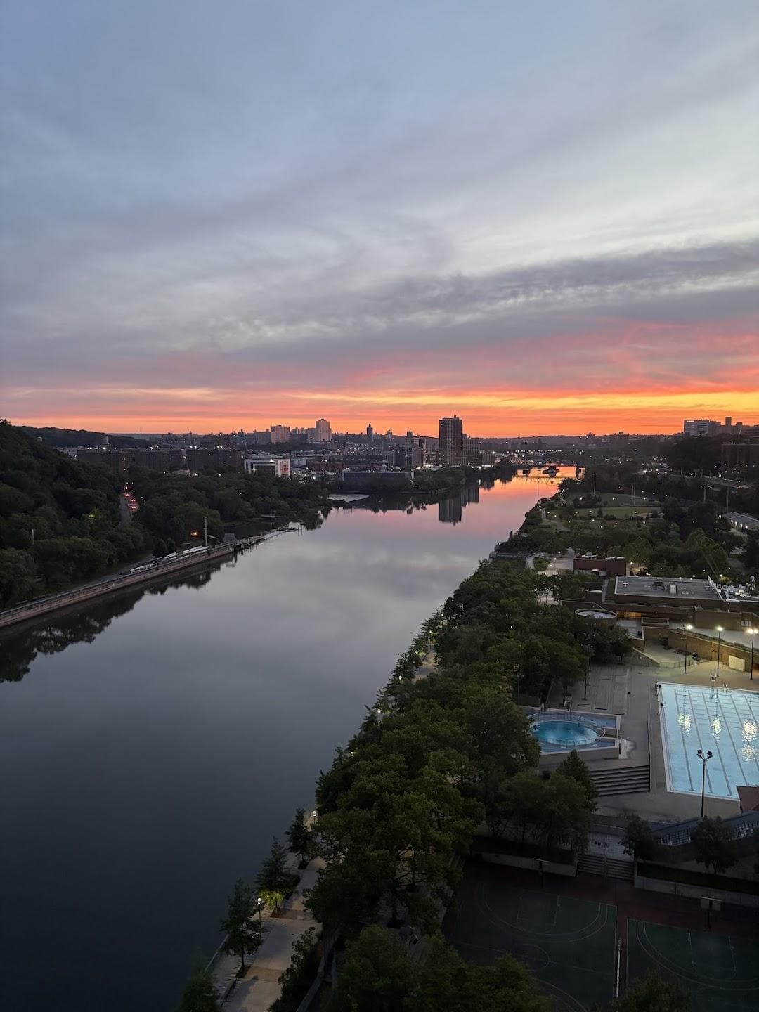 Harlem River photo 3
