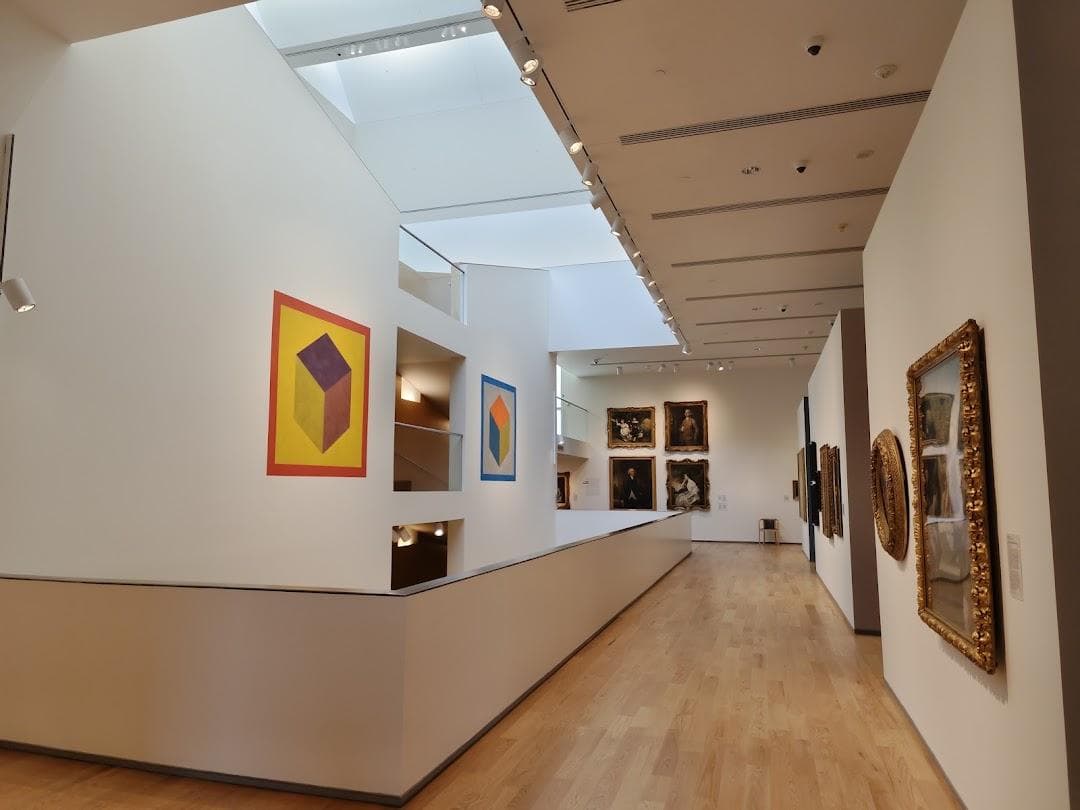 Davis Museum photo 2