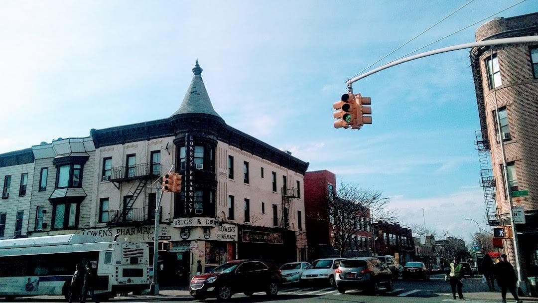 Third Avenue photo 2
