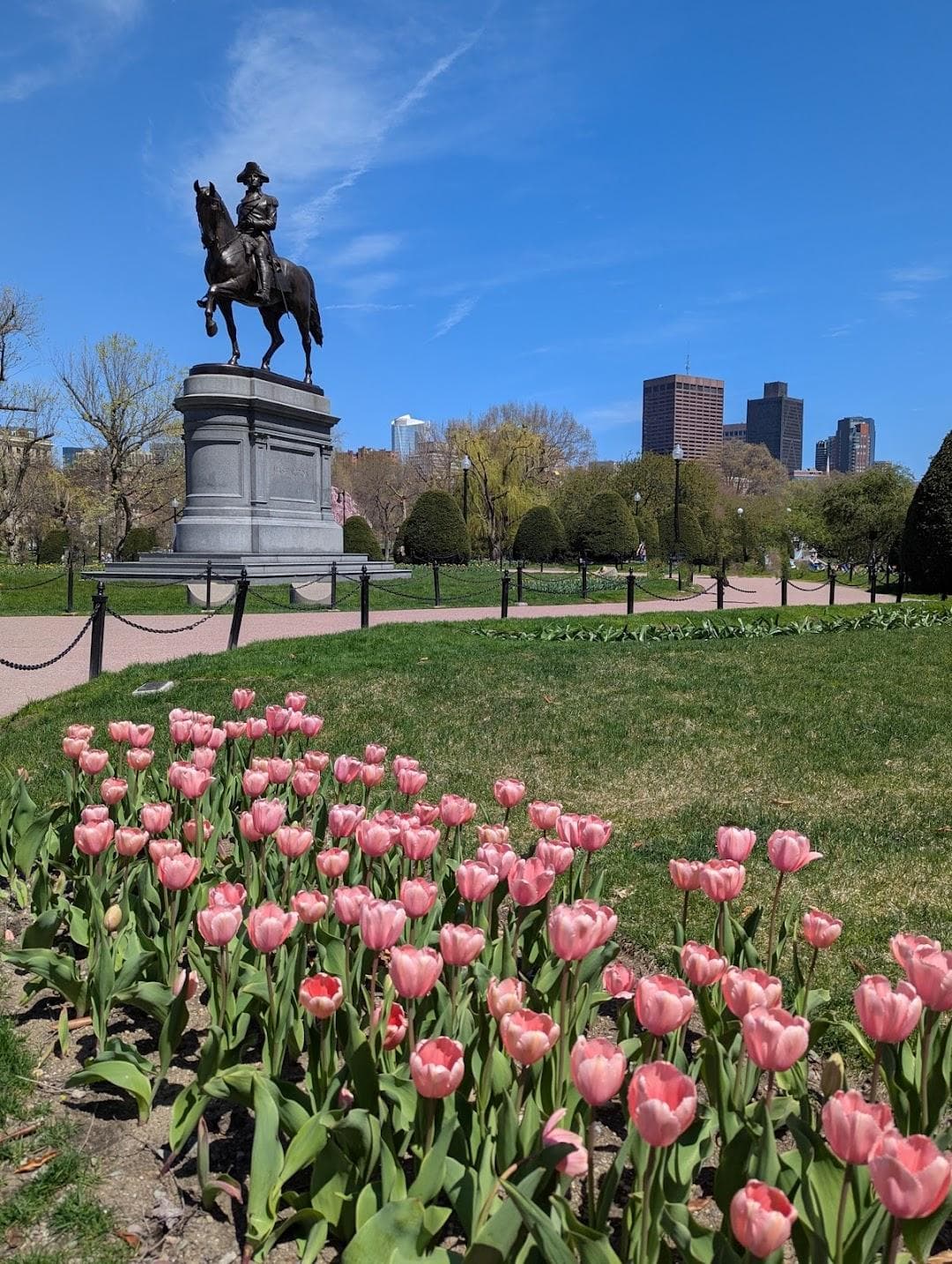 George Washington Statue photo 2