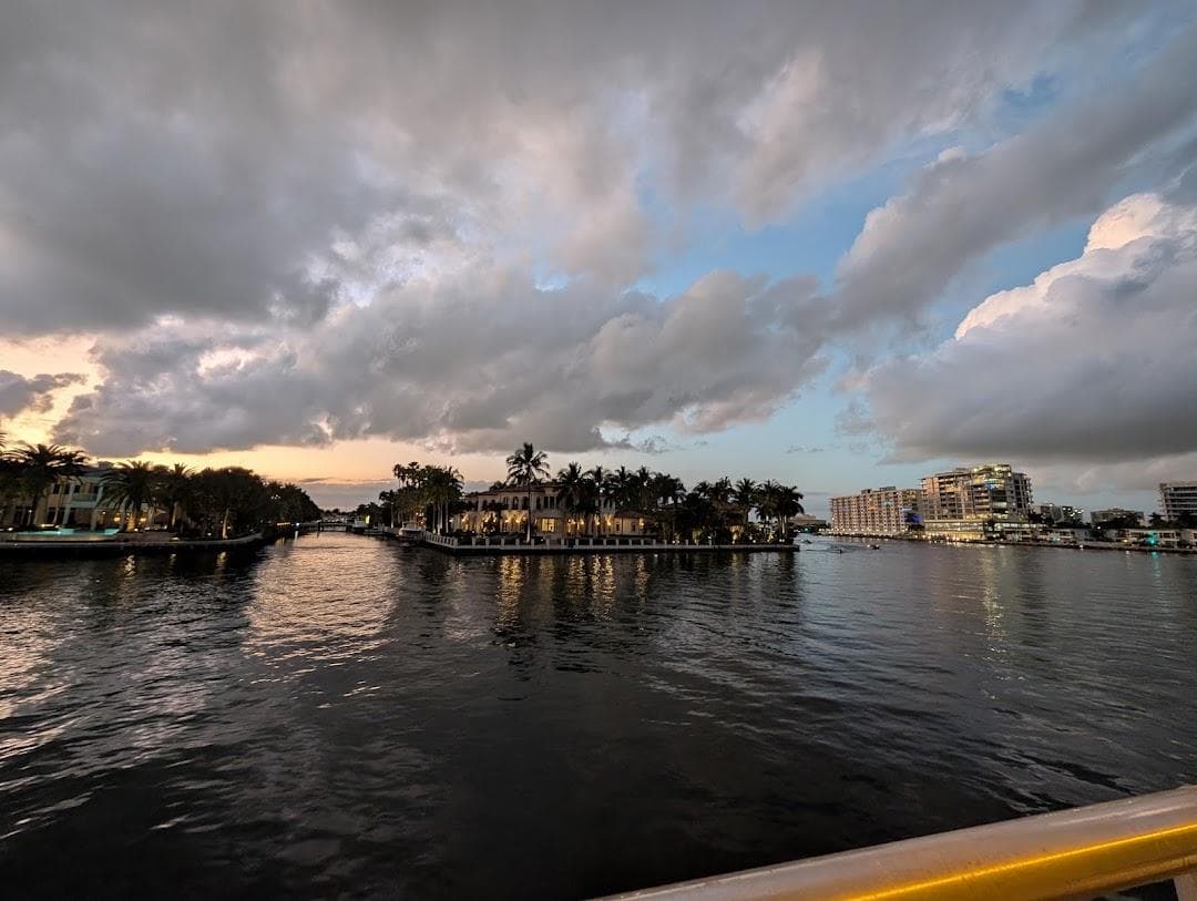 Water Taxi Stop #F6 photo 3