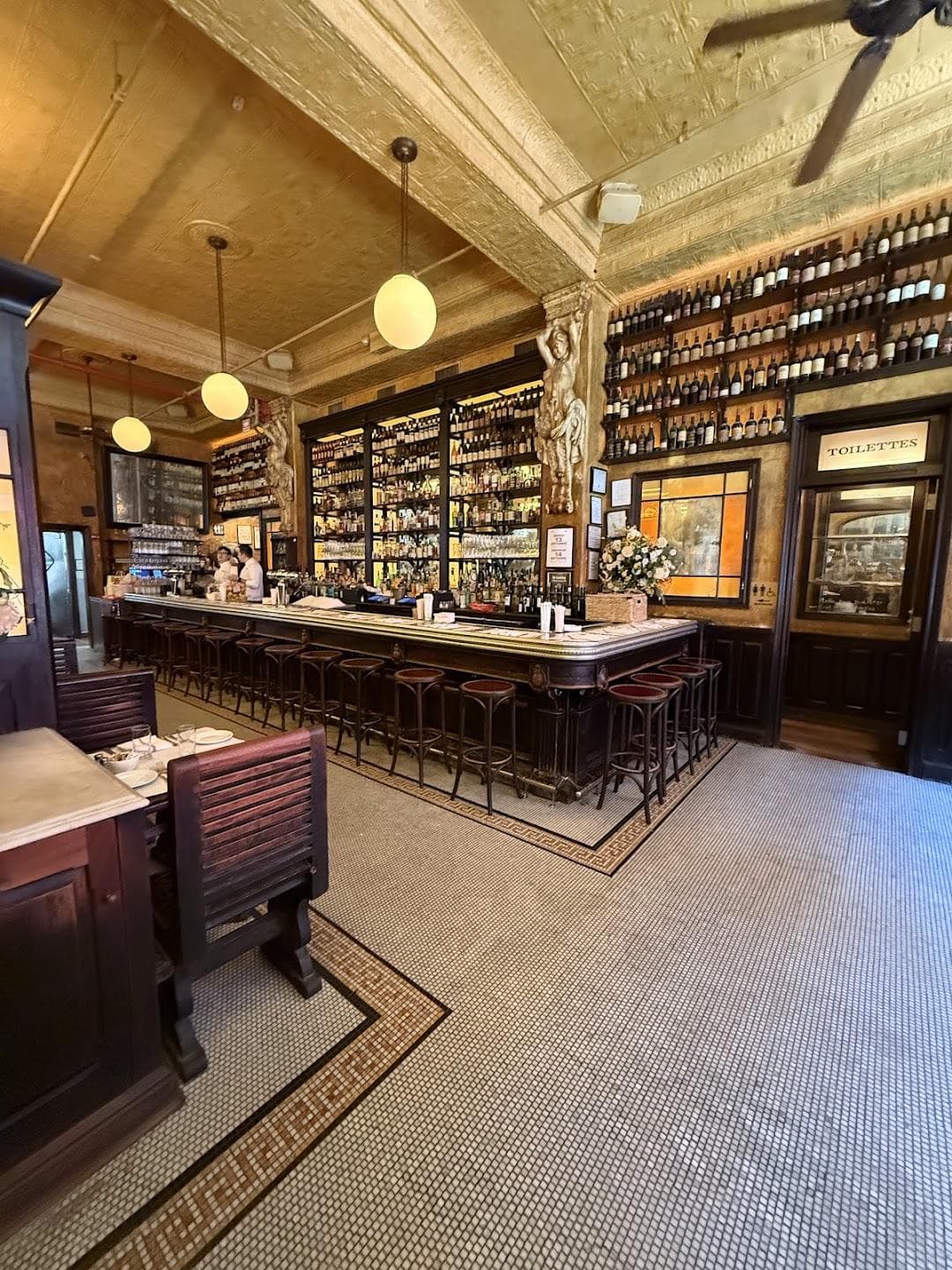 Balthazar photo 3