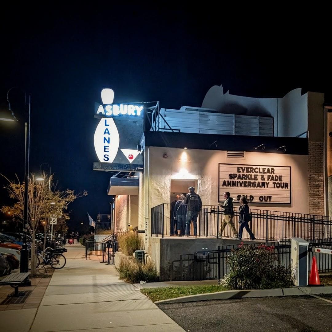 Asbury Lanes photo 3