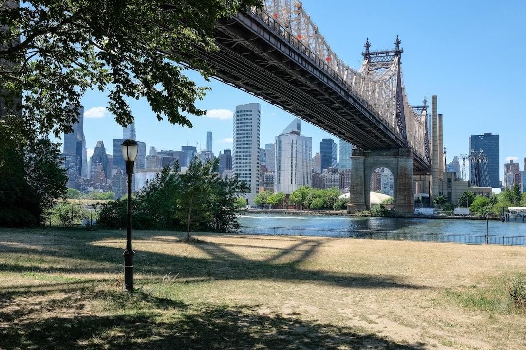 Queensbridge Park photo 3