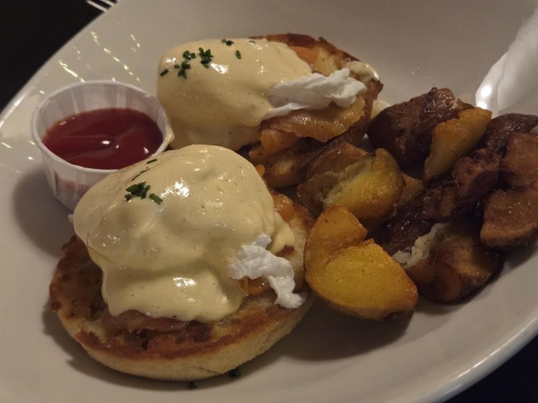 Tryst photo 4