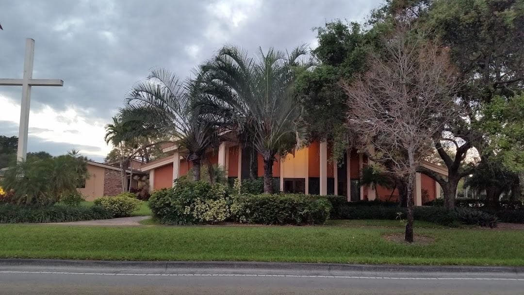 Plantation United Methodist Church photo 4