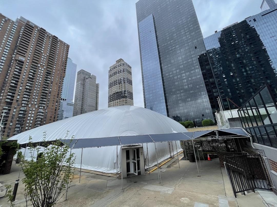 Manhattan Plaza Racquet Club - Advantage Tennis Clubs photo 5