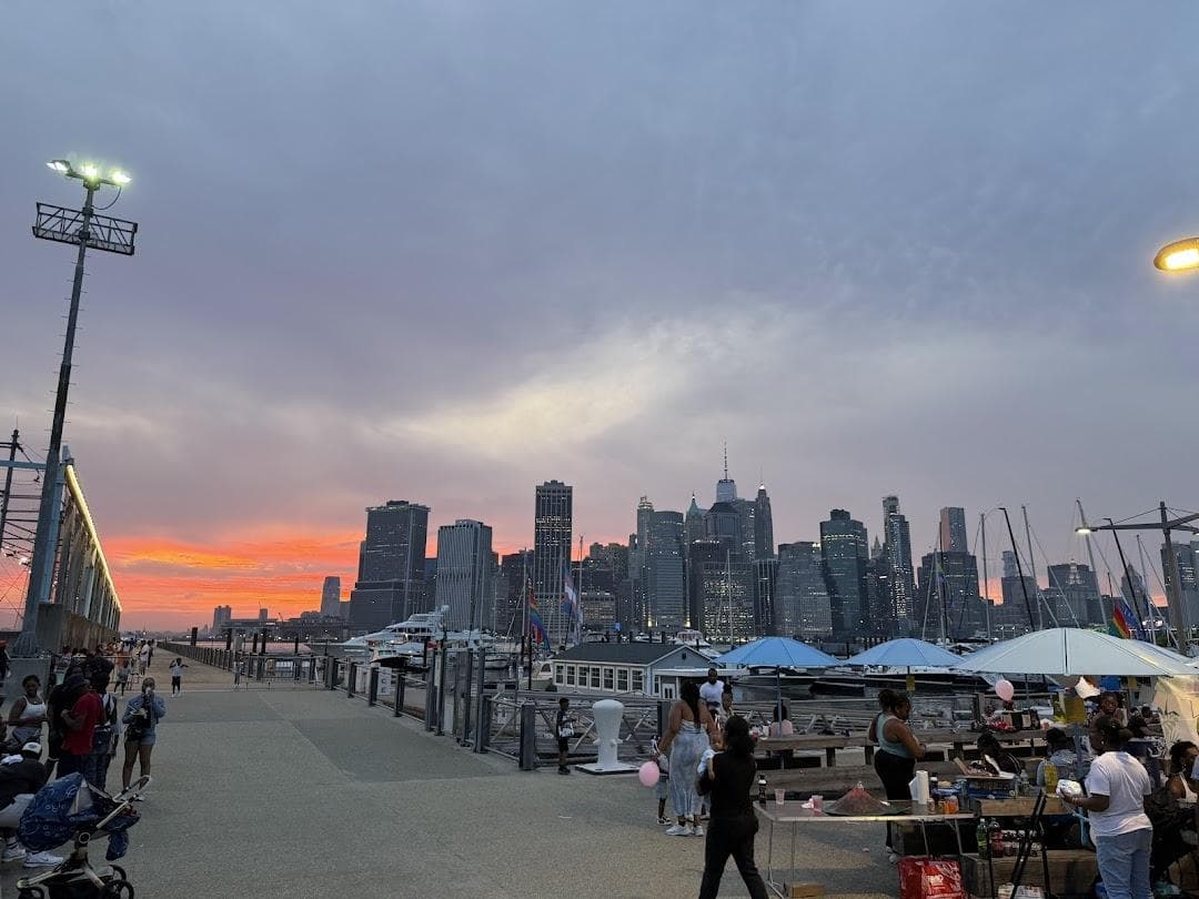 Brooklyn Bridge Park Pier 5 photo 2