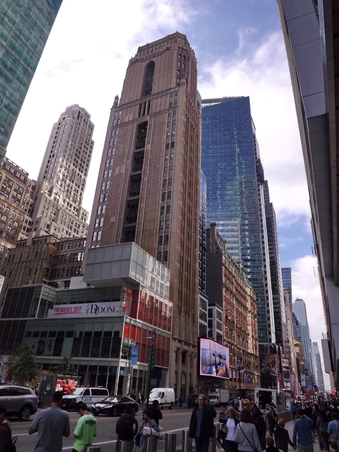 W 42 St & 6 Av photo 1