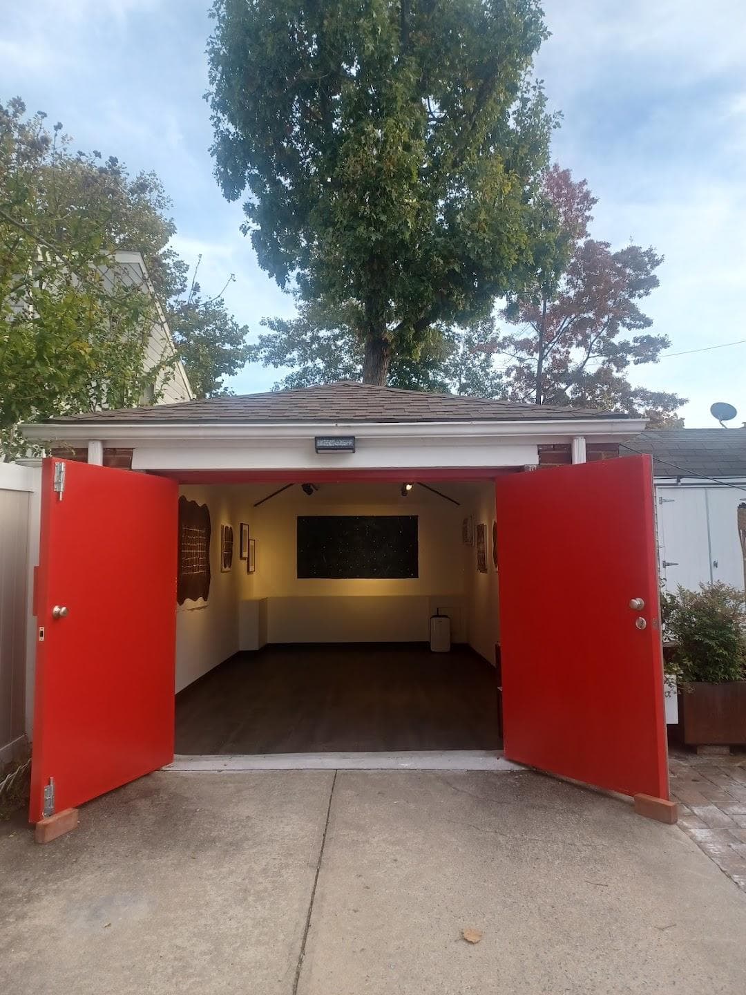 The Garage Art Center photo 4