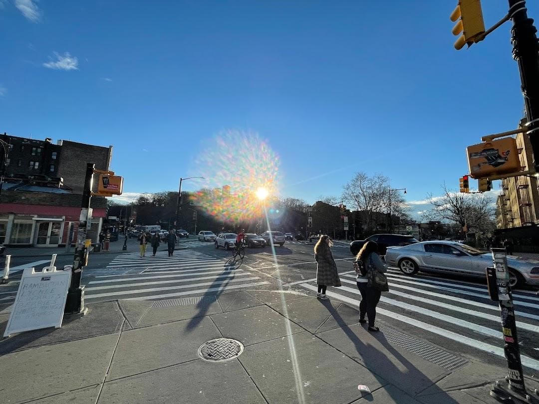 Dyckman St photo 3