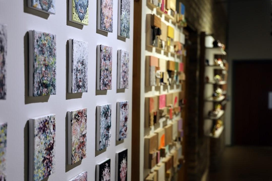 Var Gallery photo 5