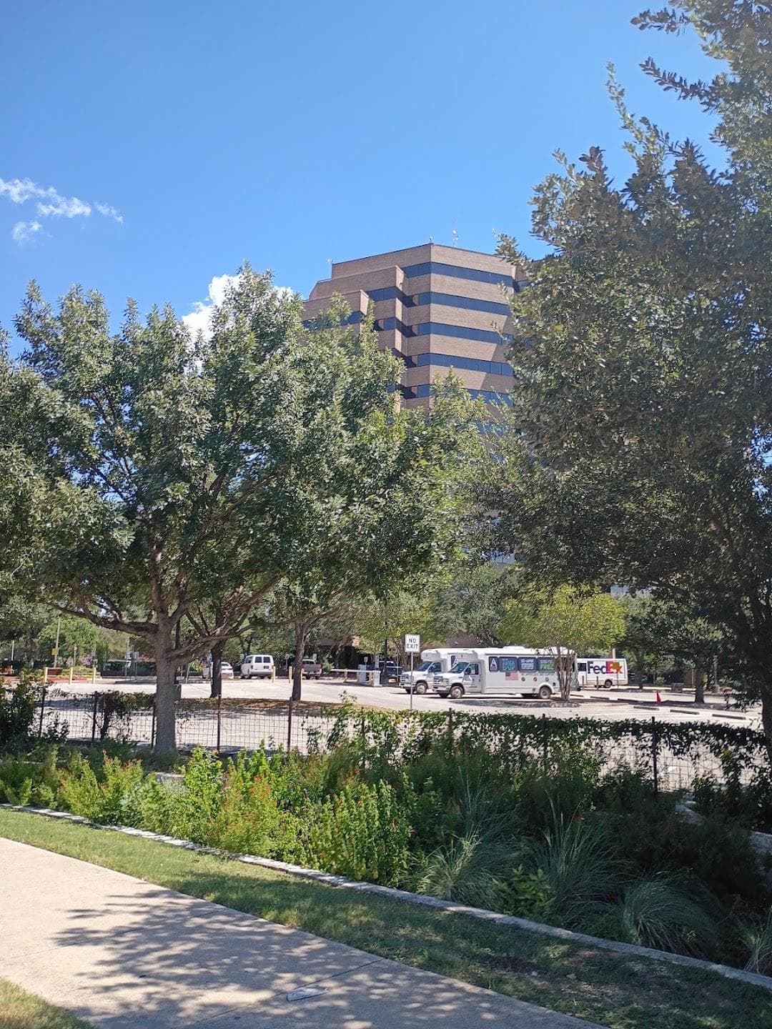 One Texas Center photo 6
