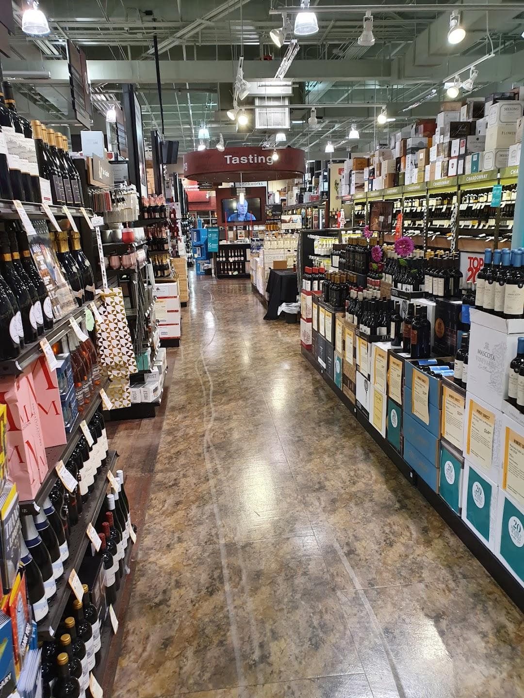 Total Wine & More photo 2