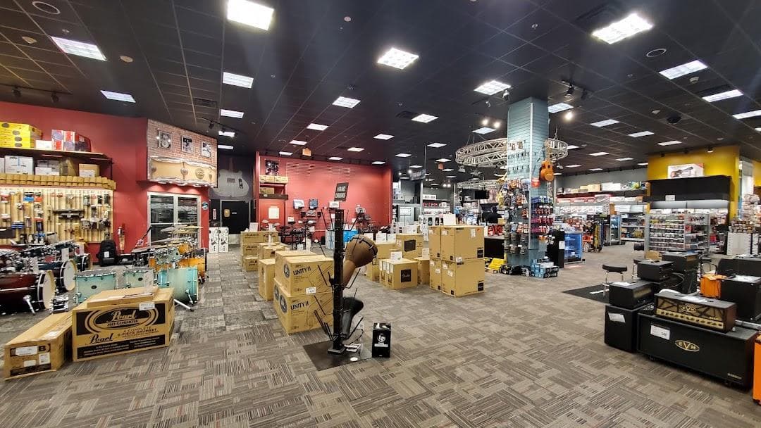 Guitar Center photo 2
