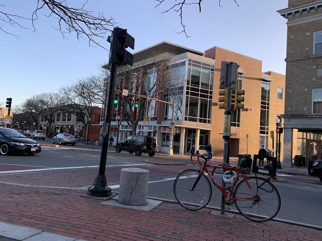Davis Square photo 1