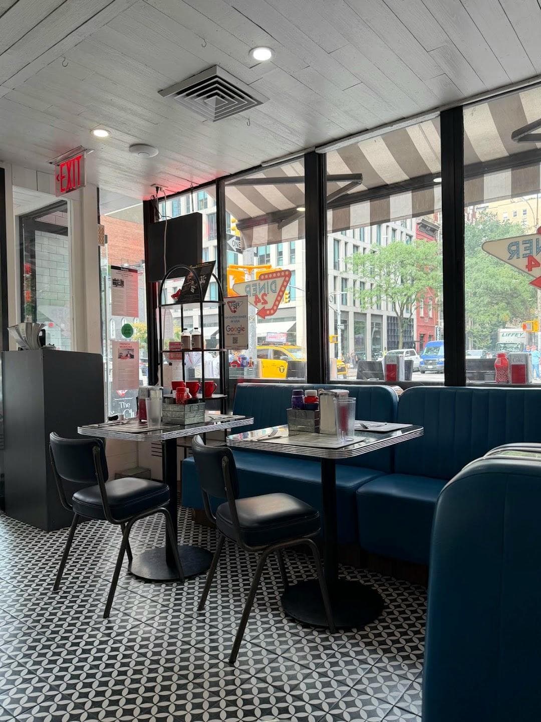 Diner 24 NYC photo 4
