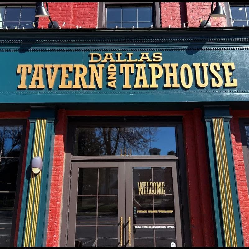 Dallas Tavern and Taphouse photo 5