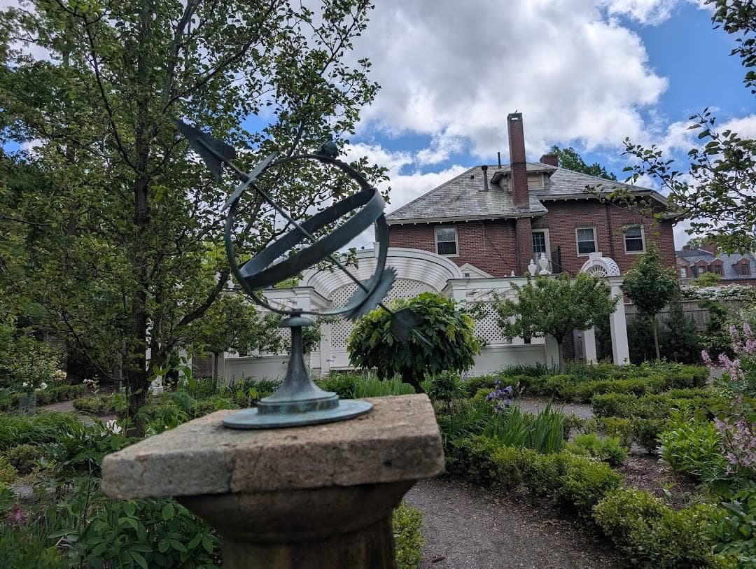 Longfellow House-Washington's Headquarters National Historic Site photo 4