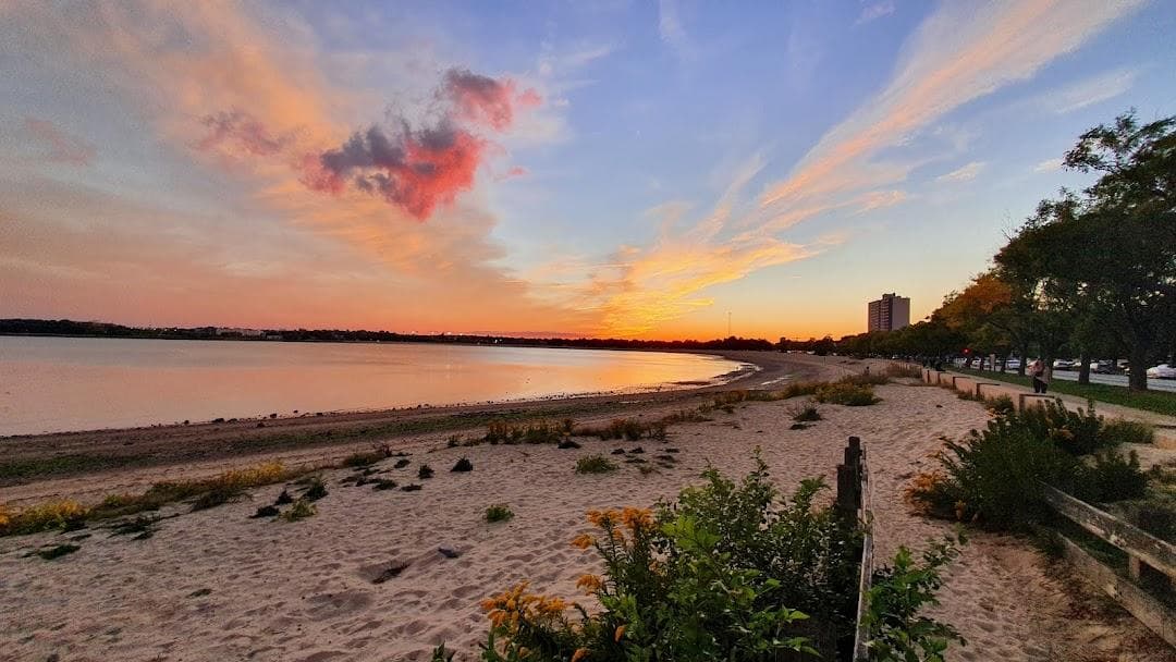 M Street Beach photo 5