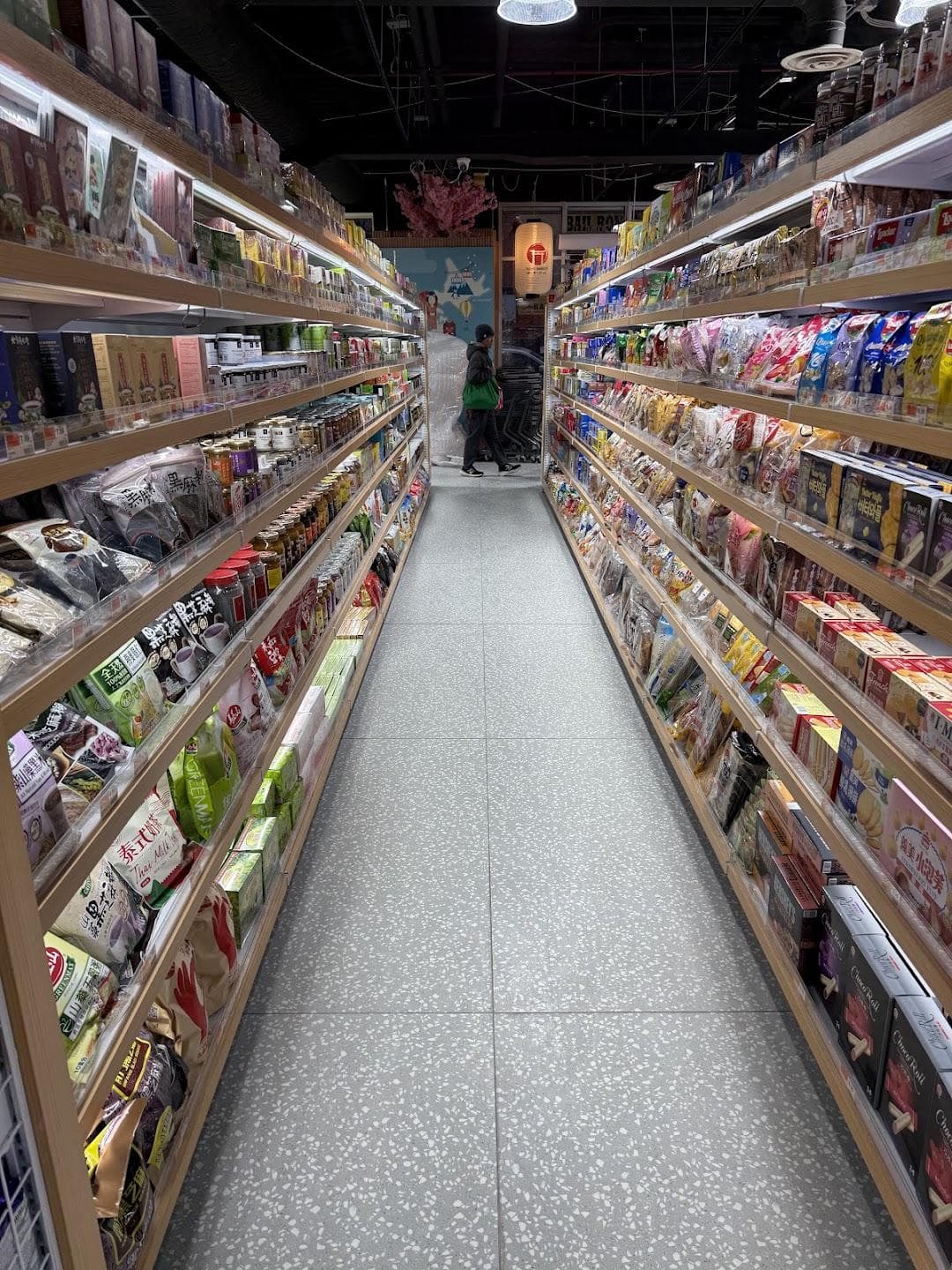 Hashi Market photo 2