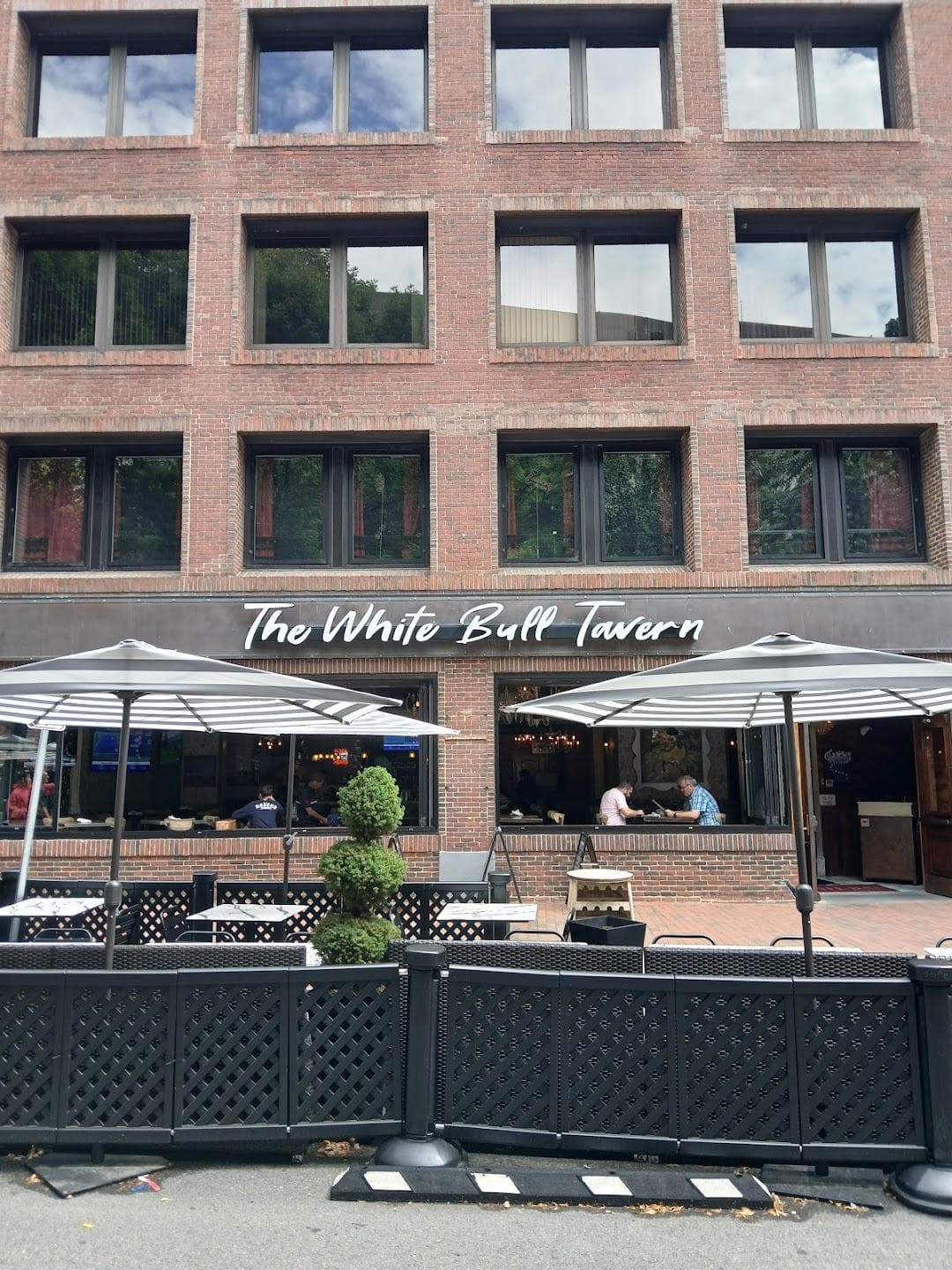 The White Bull Tavern photo 1