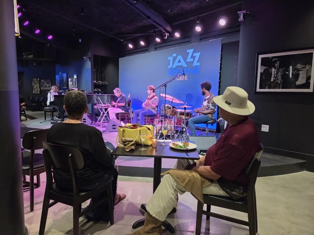 JazzUrbane Cafe photo 2