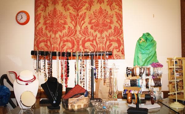Thrifty Threads photo 5