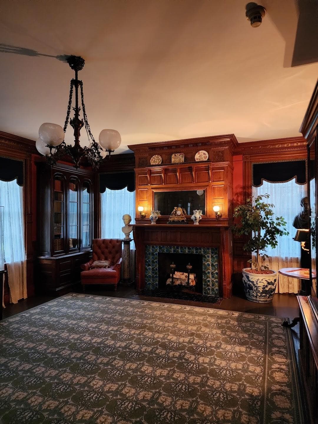 Lyman Estate photo 5