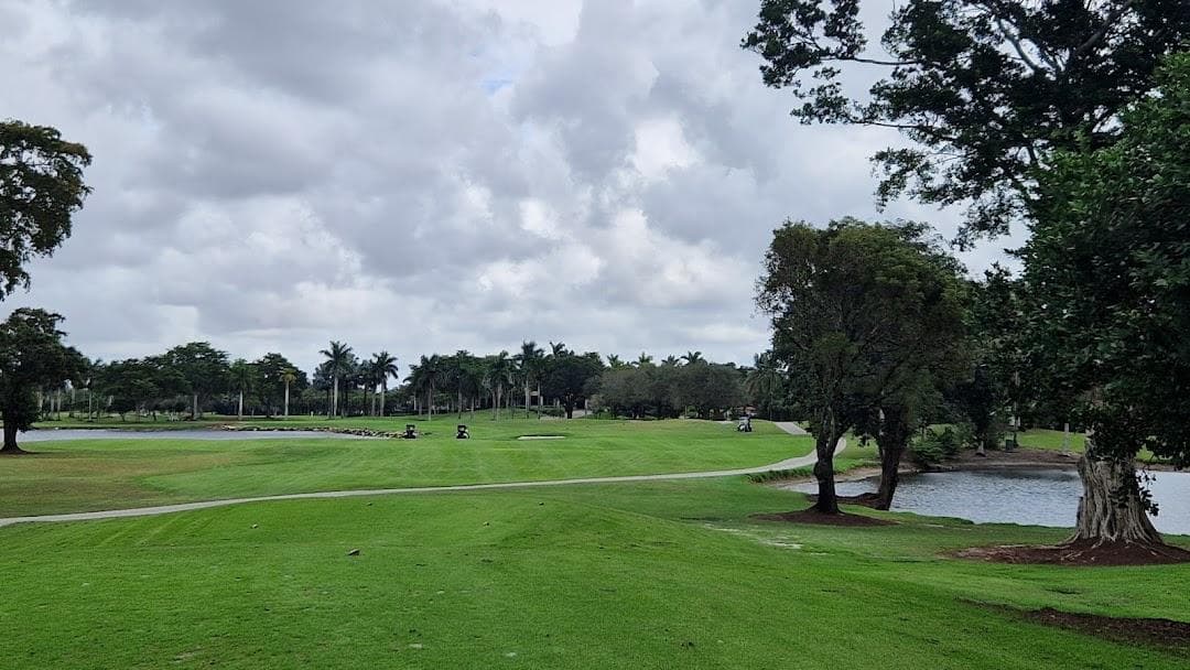 Jacaranda Golf Club photo 3