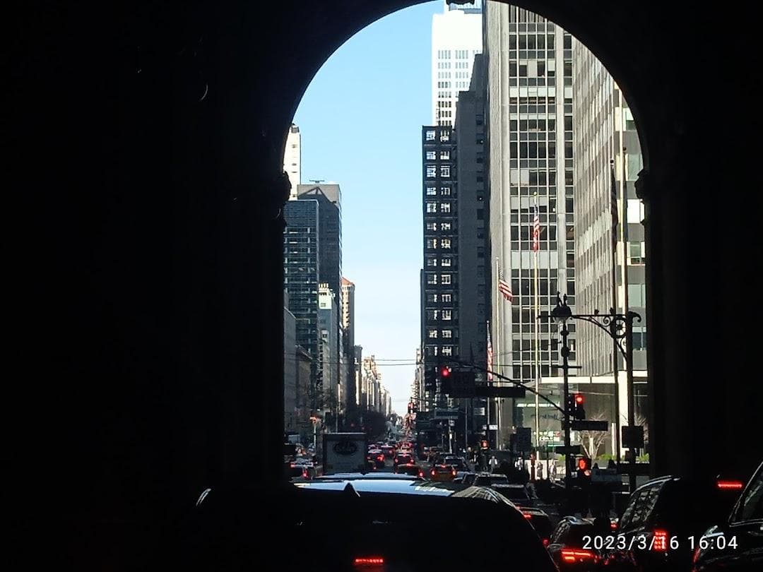 236 Fifth Avenue photo 5