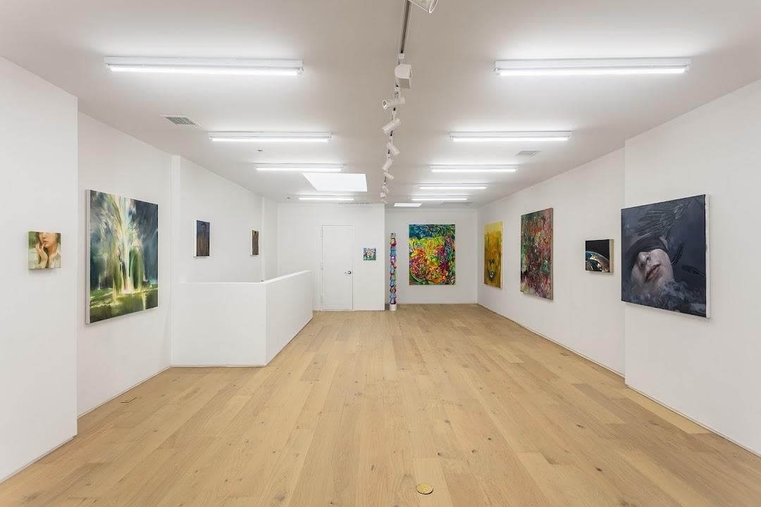 LATITUDE Gallery New York photo 6