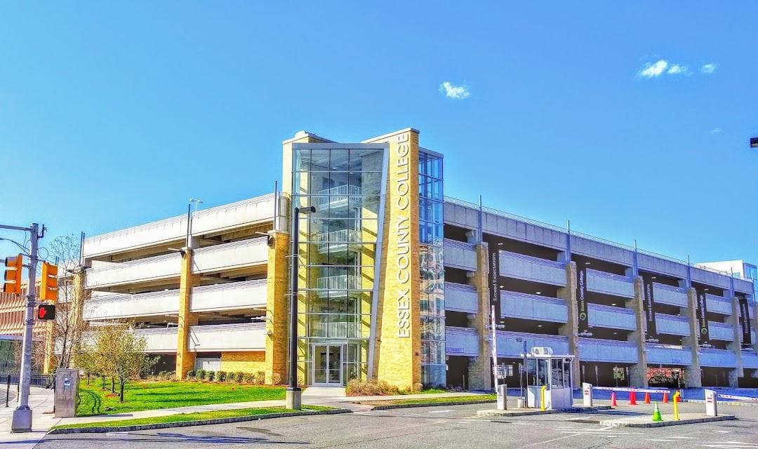 Essex County College photo 3