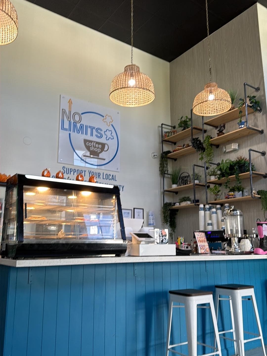 No Limits Coffee Shop photo 6
