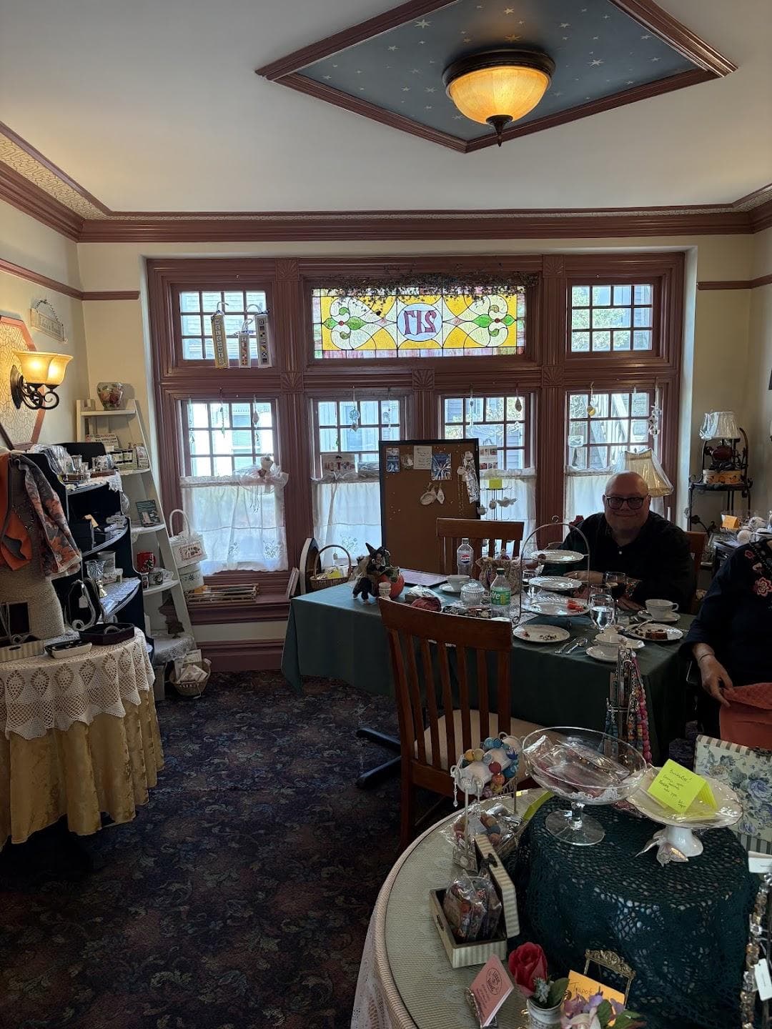 Lizzie Rose Tea Room photo 3