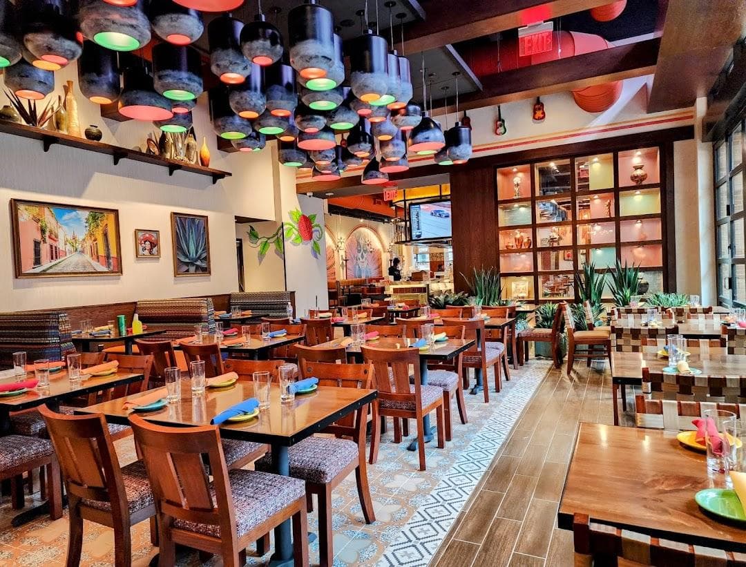 Dos Caminos photo 1