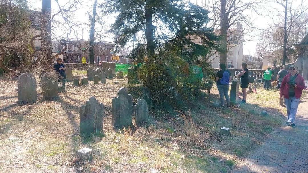 The Hood Cemetery photo 1