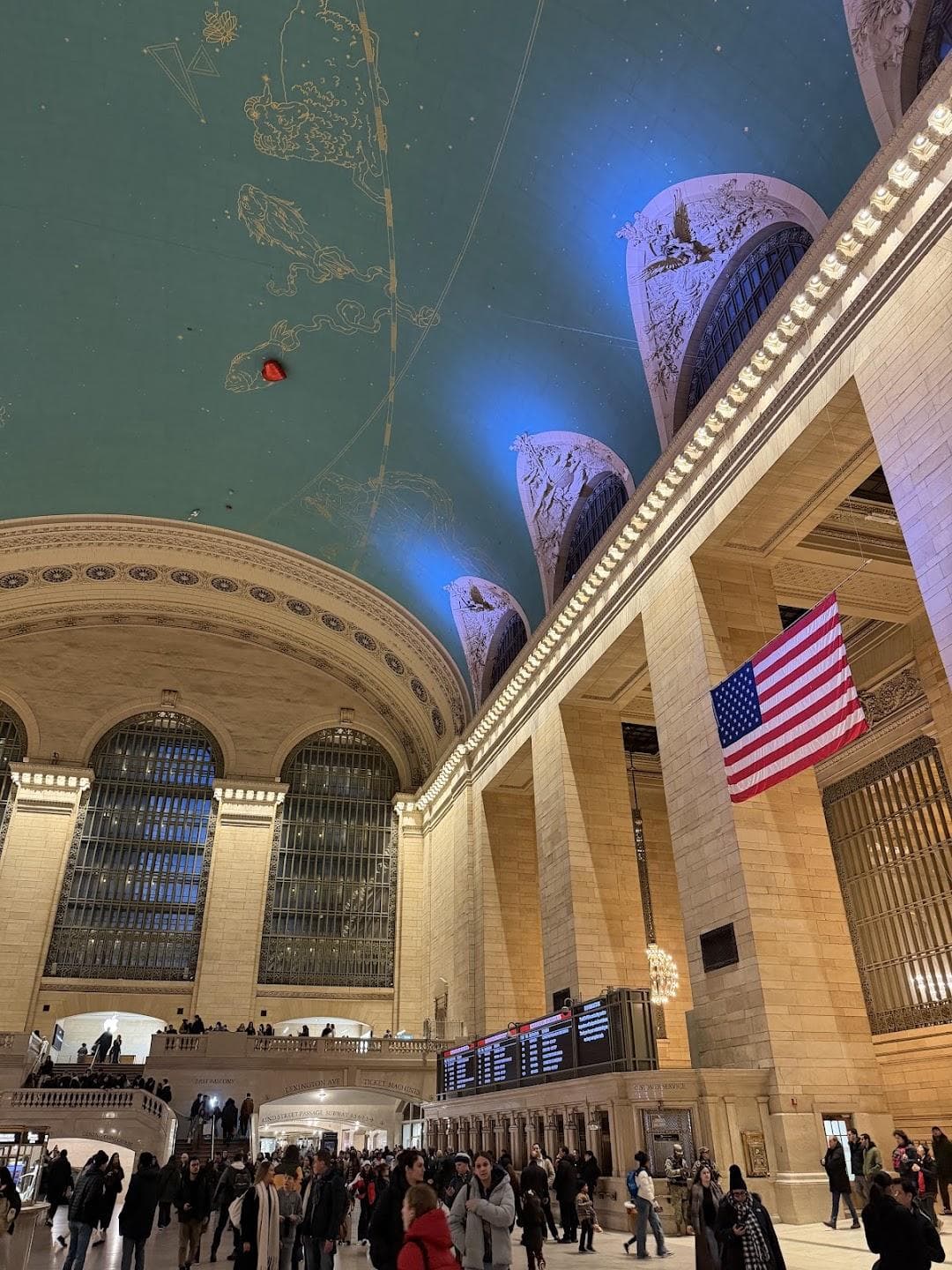Grand Central Terminal Vanderbilt Hall photo 3