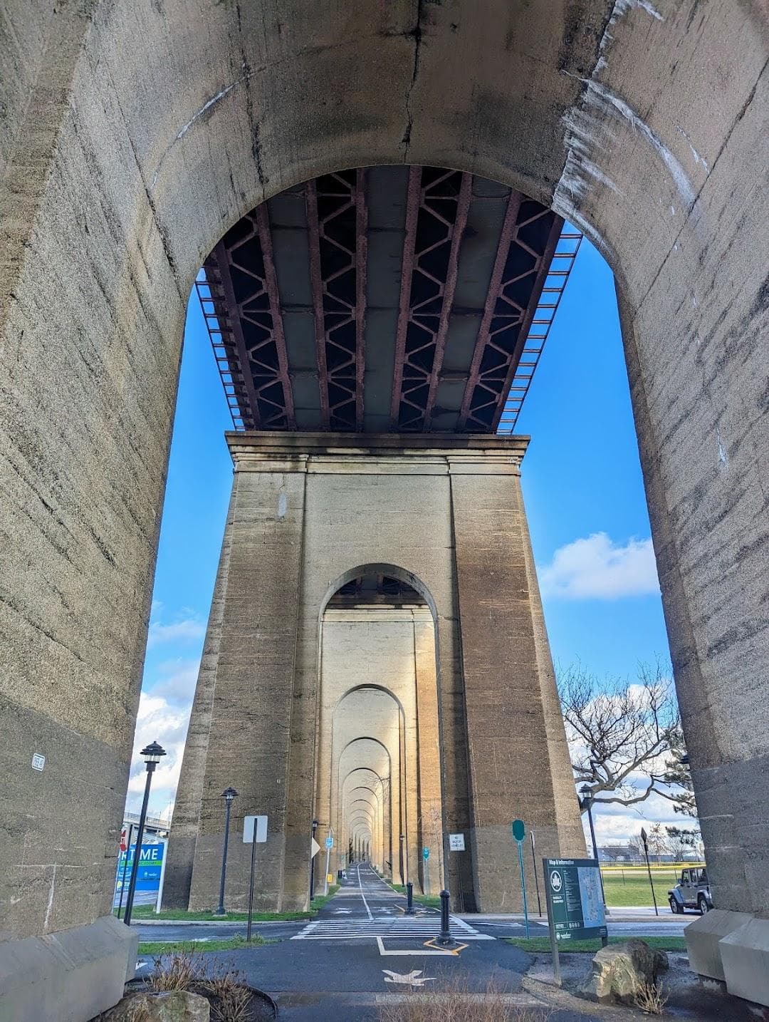 Little Hell Gate Salt Marsh photo 4
