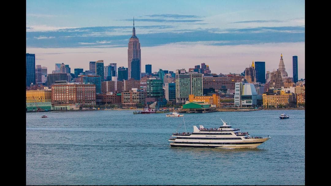 City Cruises photo 3