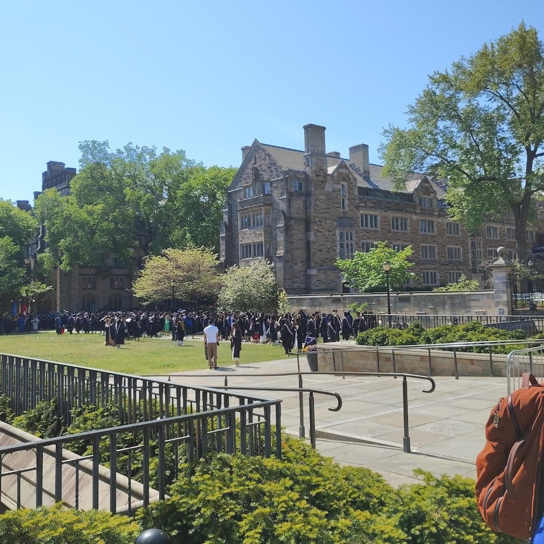 Yale Hewitt Quadrangle & Beinecke Plaza photo 5