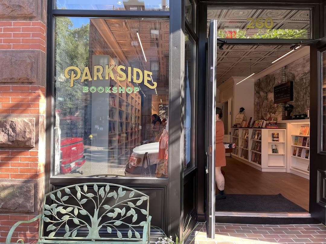 Parkside Bookshop photo 1