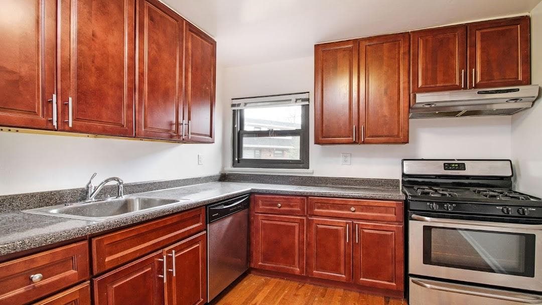 Rye Village Apartments photo 1